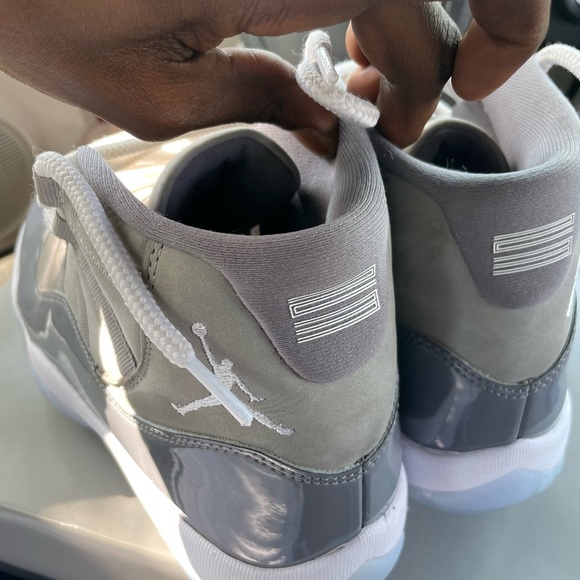 selling cool grey Jordan 11s 9/10 condition. Worn but still in perfect form - Picture 4 of 5